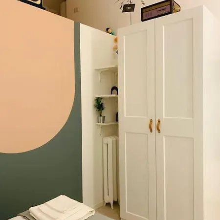 Stylish Flat In Porta Romana-fondazione Prada Apartment Milan