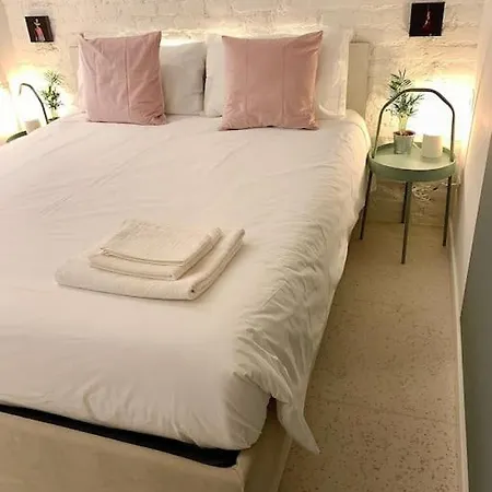 Stylish Flat In Porta Romana-fondazione Prada Apartamento *