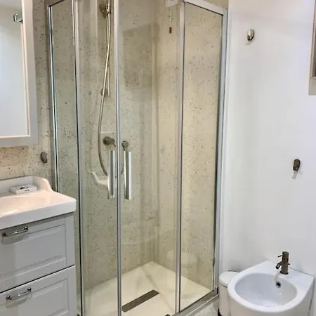 Stylish Flat In Porta Romana-fondazione Prada Appartement *